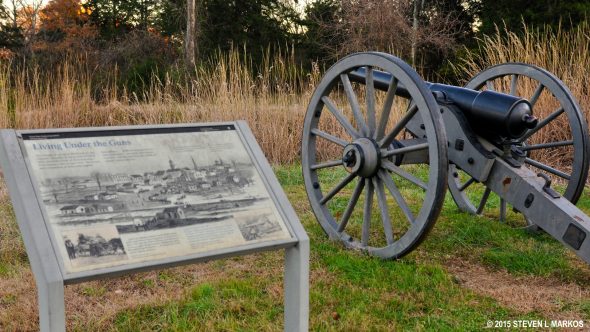 Cannon exhibit at Fortress Rosecrans