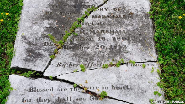 Grave of Eleanor Marshall, wife of Thomas Marshall IV