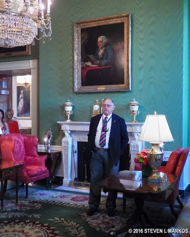 Guide tells about the Green Room on the State Floor of the White House