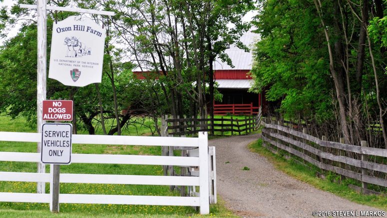 Entrance to Oxon Hill Farm in Maryland