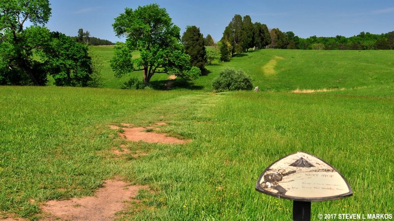 The Henry Hill Loop Trail forks at the crest of a hill east of Confederate Captain John Imboden's artillery battery, Manassas National Battlefield Park