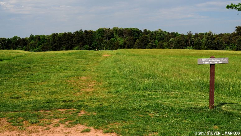 Start of a counterclockwise hike on the First Manassas Trail in Manassas National Battlefield Park