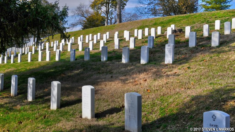 Veteran graves at Andrew Johnson National Cemetery