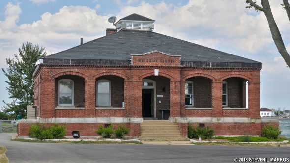 Peddocks Island Visitor Center, Boston Harbor Islands National Recreation Area