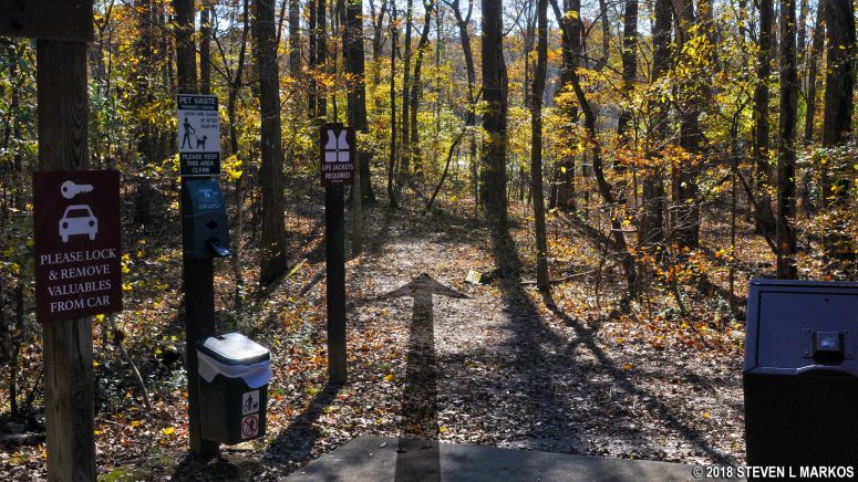 Trailhead at JB 3 in the Jones Bridge unit of Chattahoochee River National Recreation Area