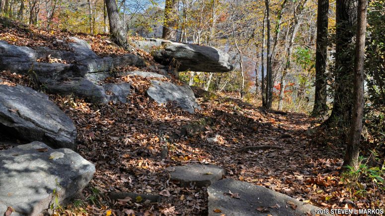Trail continues around a rocky outcrop, Chattahoochee River National Recreation Area