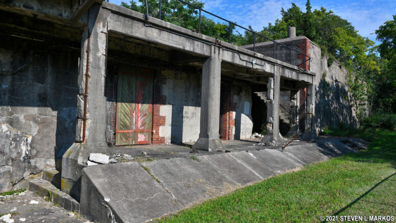 Ruins of Battery Granger at Fort Hancock, Gateway National Recreation Area