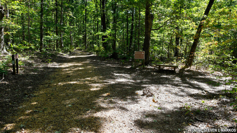 Start of the loop portion of the Tobacco Prizery Trail at Appomattox Court House National Historical Park