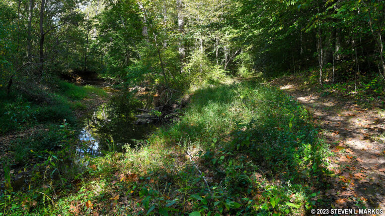 North end of the Southside Connector Trail runs along the Appomattox River, Appomattox Court House National Historical Park