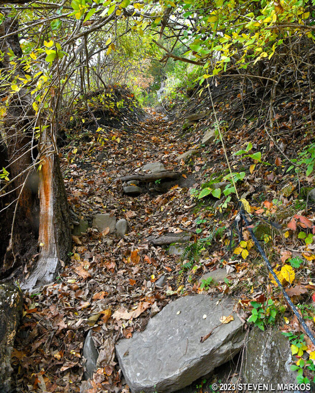 Steep embankment at the Kellams Bridge Canoe Launch, Upper Delaware Scenic and Recreational River