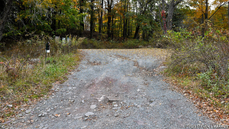 Parking area for the Kellams Bridge Canoe Launch, Upper Delaware Scenic and Recreational River