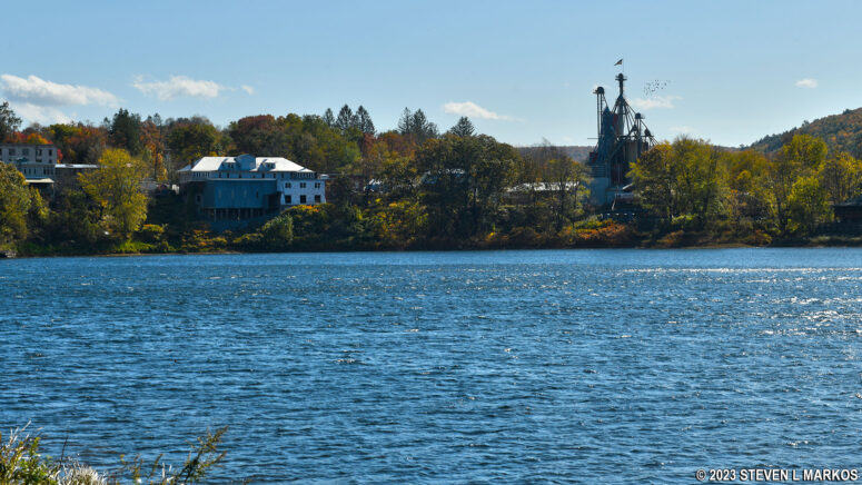 Small cove at Narrowsburg on the Upper Delaware Scenic and Recreational River