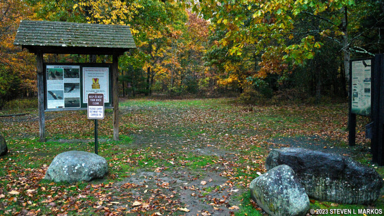 Start of the trail from the parking lot to the Mongaup Canoe Launch on the Upper Delaware Scenic and Recreational River