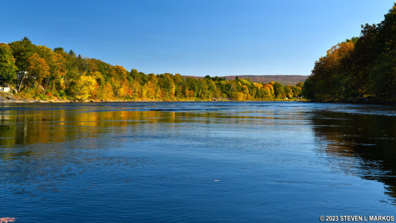 Delaware River right before the boat ramp at Matamoras, Pennsylvania