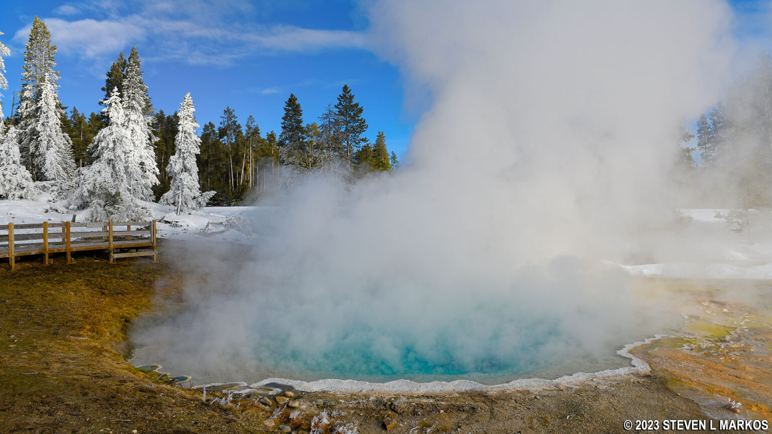 YELLOWSTONE NATIONAL PARK IN THE WINTER | National Park Planner