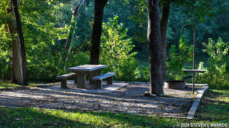 Campsite amenities at the Houchin Ferry Campground in Mammoth Cave National Park