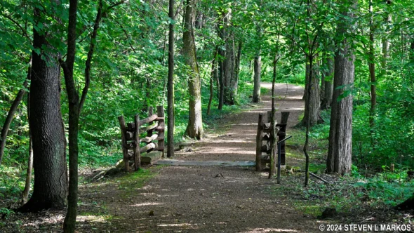 Boyhood Nature Trail in Lincoln Boyhood National Memorial