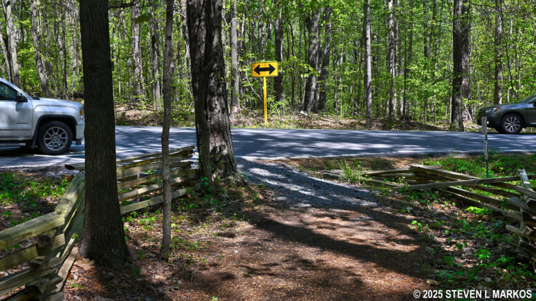 Intersection of the 24-Gun Battery Trail and Old Mountain Road, Kennesaw Mountain National Battlefield Park