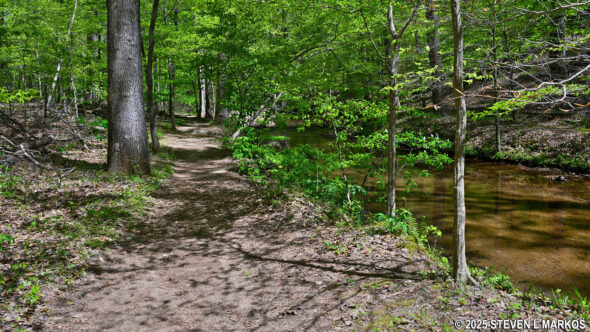 Noses Creek in the central section of Kennesaw Mountain National Battlefield Park