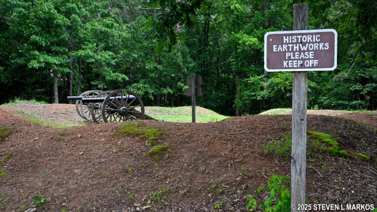 Confederate redoubt and cannon exhibit at the intersection of the Old John Ward and Cease Fire trails, Kennesaw Mountain National Battlefield Park