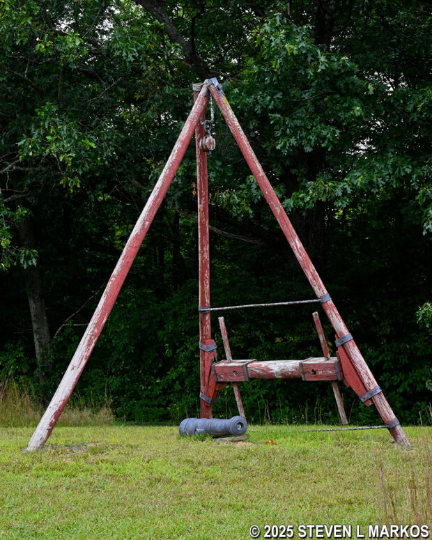 Ratchet hoist exhibit at the Bemus Heights stop on the Saratoga Battlefield Tour, Saratoga National Historical Park