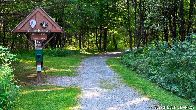 Start of the Wilkinson Trail at the Saratoga National Historical Park Visitor Center