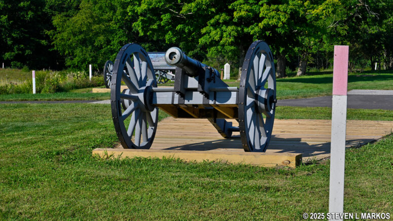 Cannon exhibits at the Freeman's Farm stop on the Saratoga Battlefield Tour, Saratoga National Historical Park