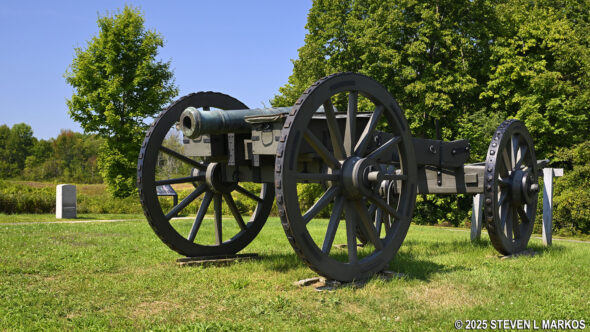 Cannon exhibit at Stop 5 on the Saratoga Battlefield Tour, Saratoga National Historical Park