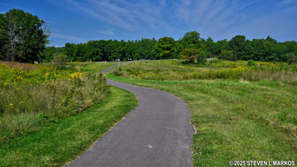 Paved path circles the Freeman Farm area on the Saratoga Battlefield Tour, Saratoga National Historical Park