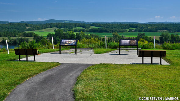 Wayside exhibits at Stop 10 on the Saratoga Battlefield Tour, Saratoga National Historical Park