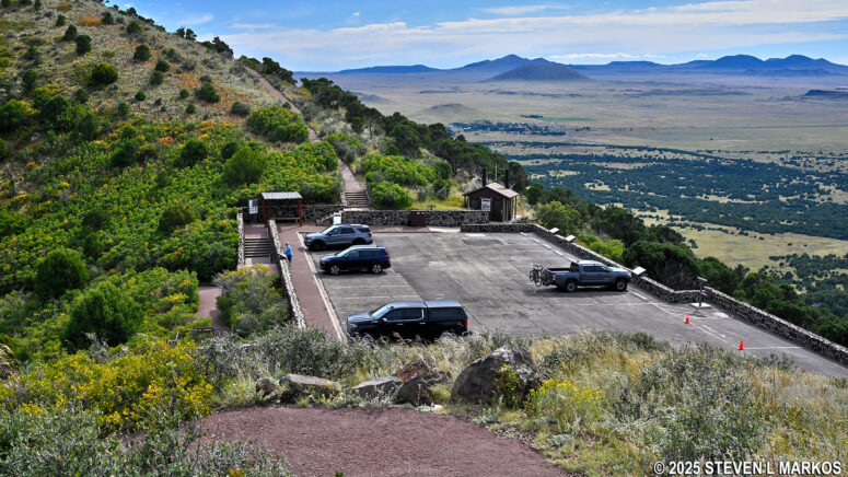 Crater Rim Trail ends back at the parking lot, Capulin Volcano National Monument