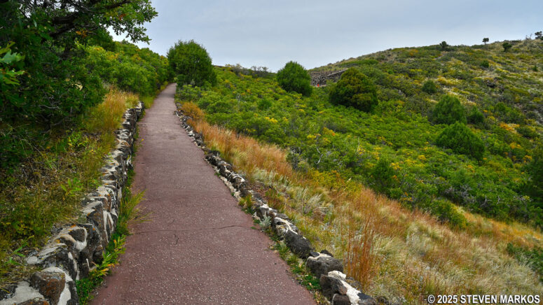 Steep hike back up from the bottom of the Capulin Volcano crater on the Crater Vent Trail, Capulin Volcano National Monument
