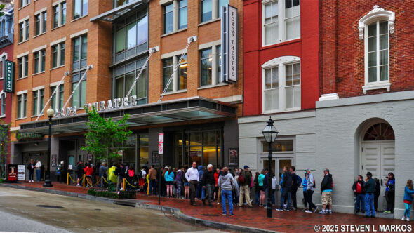 Long line to enter Ford's Theatre during the peak season, Ford's Theatre National Historic Site