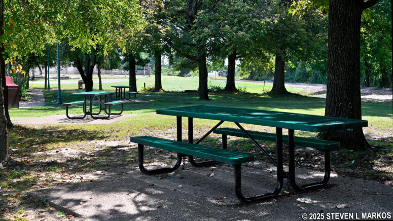 Accessible tables in the Picnic Area at Fort Smith National Historic Site