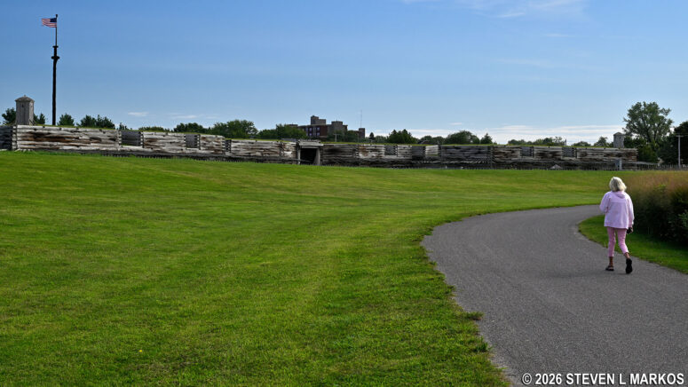Path from the Visitor Center to the entrance of Fort Stanwix, Fort Stanwix National Monument