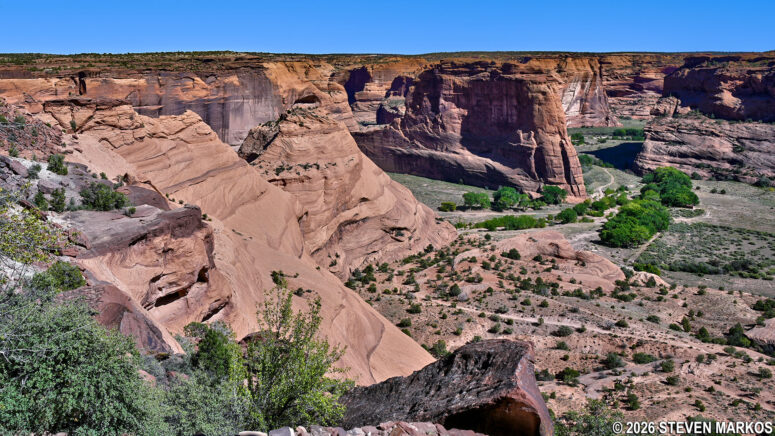 View of Canyon de Chelly from the White House Trail at Canyon de Chelly National Monument