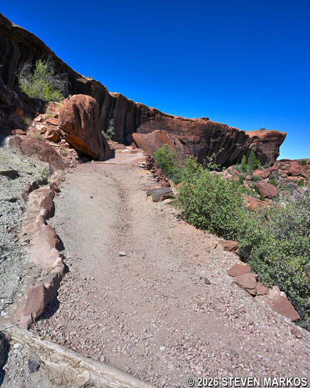 Steepest leg of the White House Trail between the second and third switchback, Canyon de Chelly National Monument