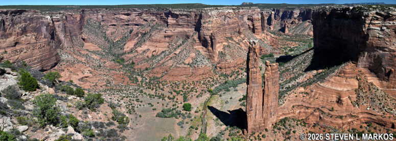 Panoramic view from the Spider Rock Overlook at Canyon de Chelly National Monument (click to enlarge)