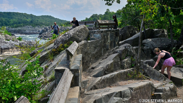 Difficult terrain at Great Falls Overlook 1, Great Falls Park in Virginia