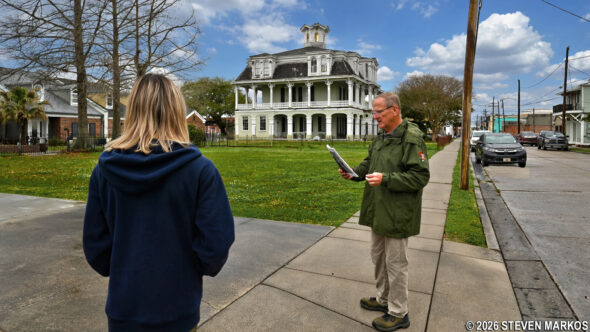 Historic Thibodaux Walking Tour at the Wetlands Acadian Cultural Center, Jean Lafitte National Historical Park and Preserve
