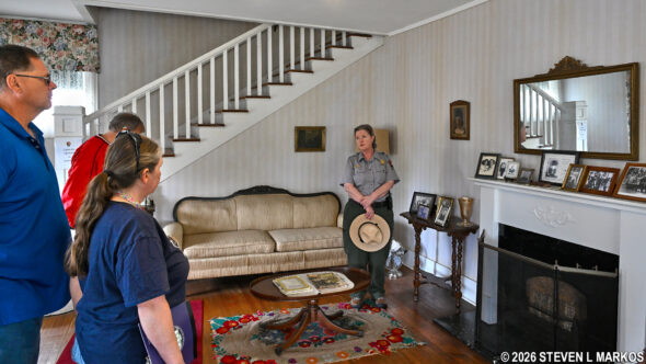 Ranger-guided tour at President William Jefferson Clinton Birthplace Home National Historic Site